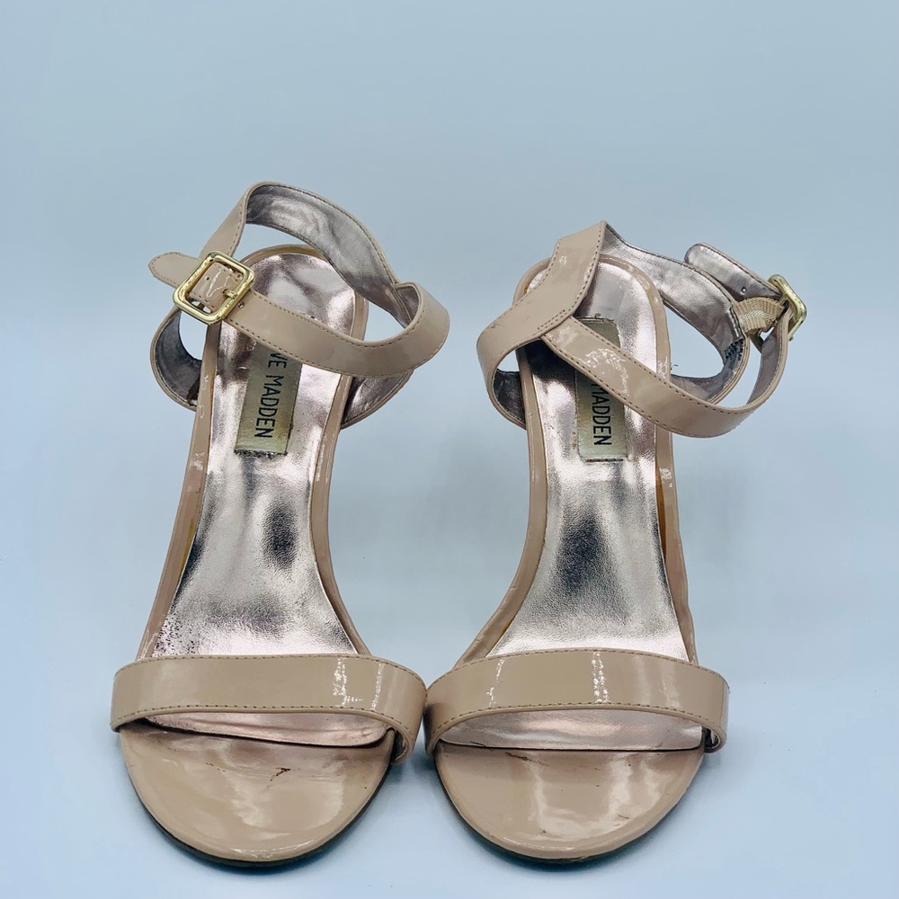 Steve Madden nude heel sandals
